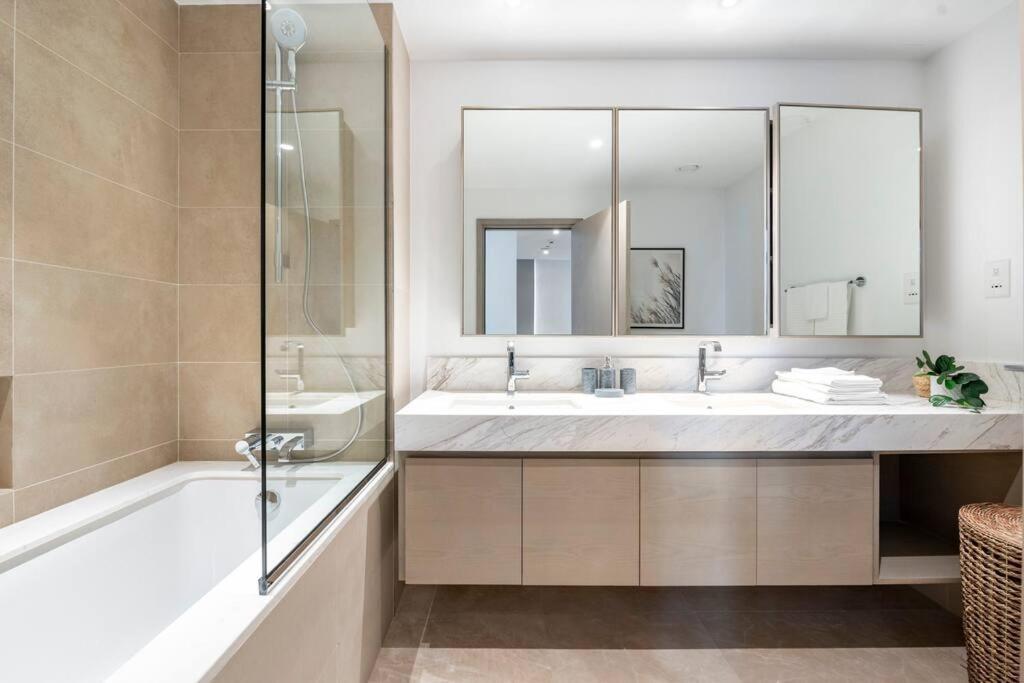 Penthouse High Floor I Creek Horizon Tower 2 Apartment *